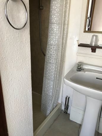 Imagen de la habitación del Hotel Beckwood. Foto 9