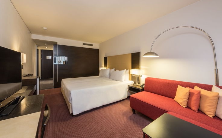 Imagen de la habitación del Hotel Becozy Zurich Sihlcity. Foto 3