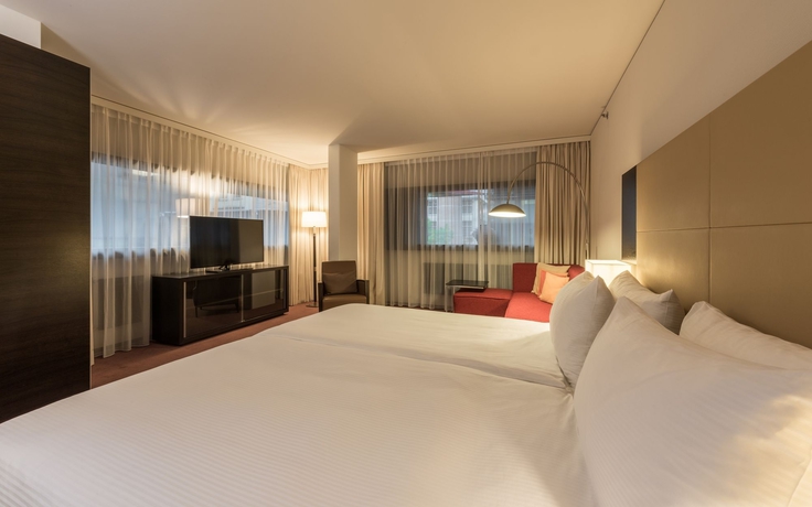 Imagen de la habitación del Hotel Becozy Zurich Sihlcity. Foto 6