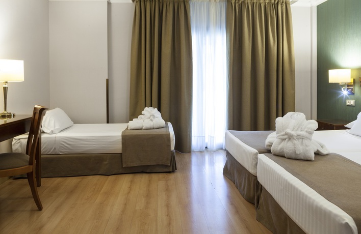 Imagen general del Hotel Becquer. Foto 5