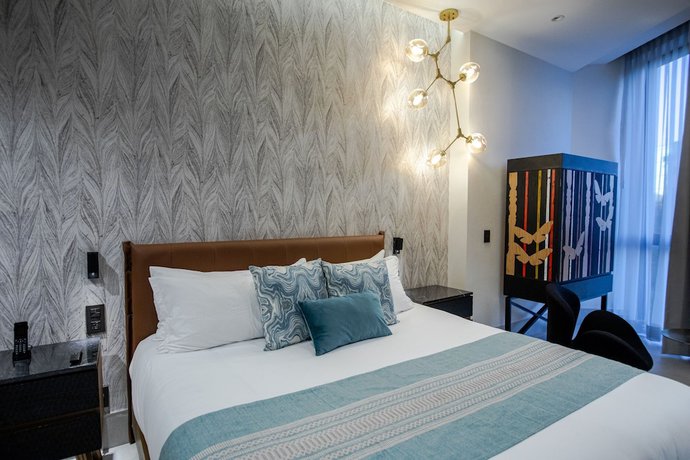 Imagen de la habitación del Hotel Becquer Guadalajara. Foto 16