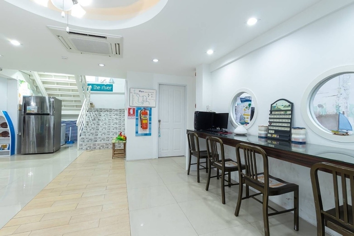 Imagen de los interiores del Hotel Bed By Boat and Apartment. Foto 10