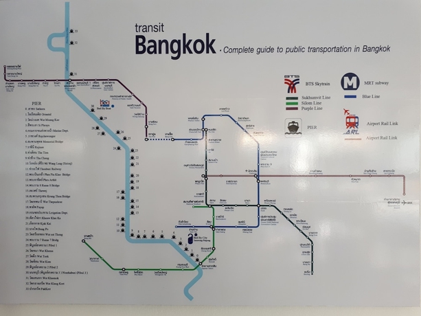 Imagen de los interiores del Hotel Bed By City Surawong-patpong. Foto 16