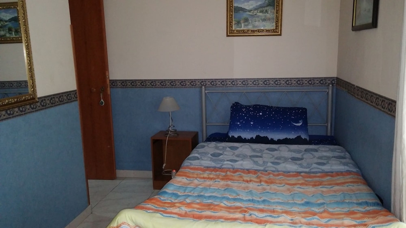 Imagen de la habitación del Hotel Bed & Breakfast Astra. Foto 5