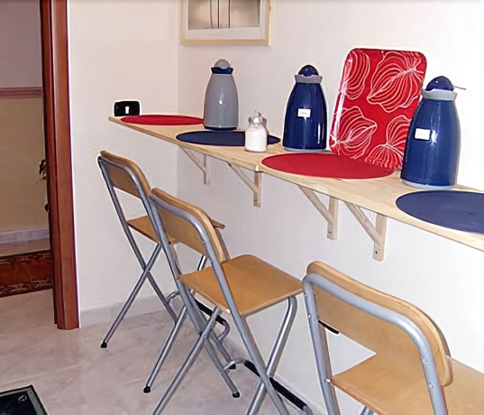 Imagen del bar/restaurante del Hotel Bed & Breakfast Astra. Foto 2