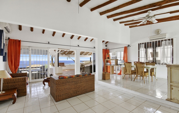Imagen de los interiores del Hotel Bed and Breakfast Blenchi. Foto 14