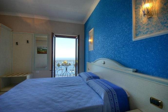 Imagen de la habitación del Hotel Bed and Breakfast Il Pavone. Foto 3