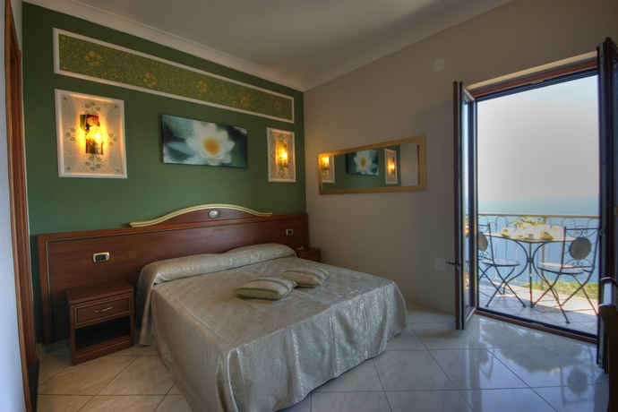Imagen de la habitación del Hotel Bed and Breakfast Il Pavone. Foto 4