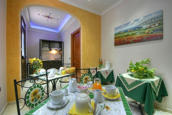 Imagen del bar/restaurante del Hotel Bed and Breakfast Il Pavone. Foto 2