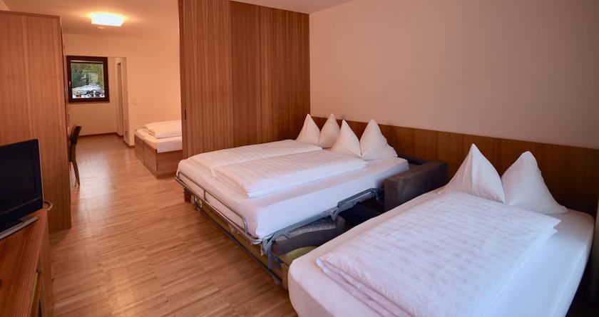 Imagen de la habitación del Hotel Bed and Breakfast Nives. Foto 7