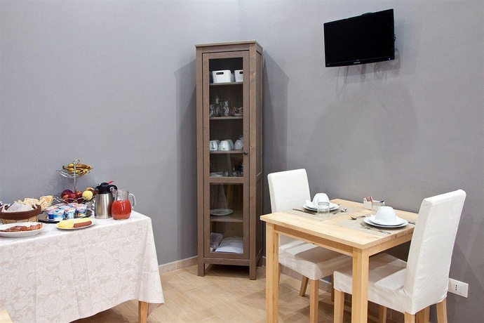 Imagen general del Hotel Bed and Breakfast Operà, Palermo. Foto 9