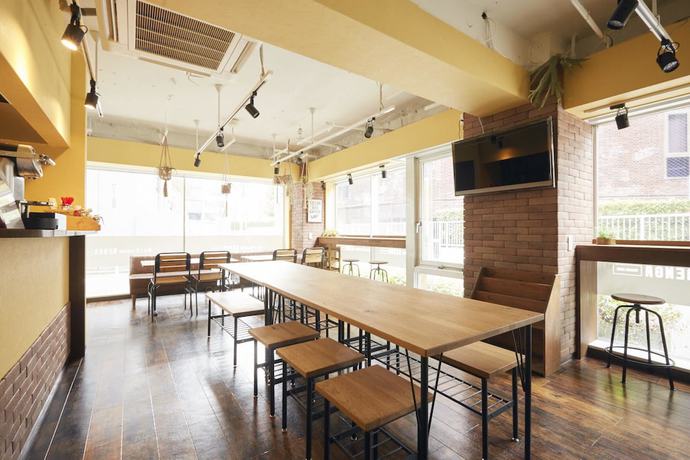 Imagen del bar/restaurante del Hotel Bed and Breakfast RENGA &ndash; Hostel. Foto 3