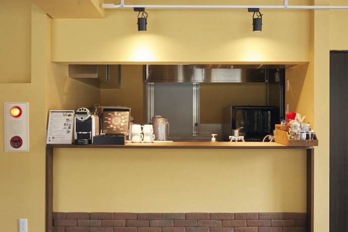 Imagen del bar/restaurante del Hotel Bed and Breakfast RENGA &ndash; Hostel. Foto 4