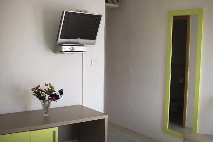 Imagen de la habitación del Hotel Bed and Breakfast Sidro. Foto 9