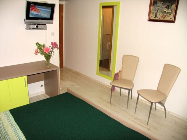 Imagen de la habitación del Hotel Bed and Breakfast Sidro. Foto 10