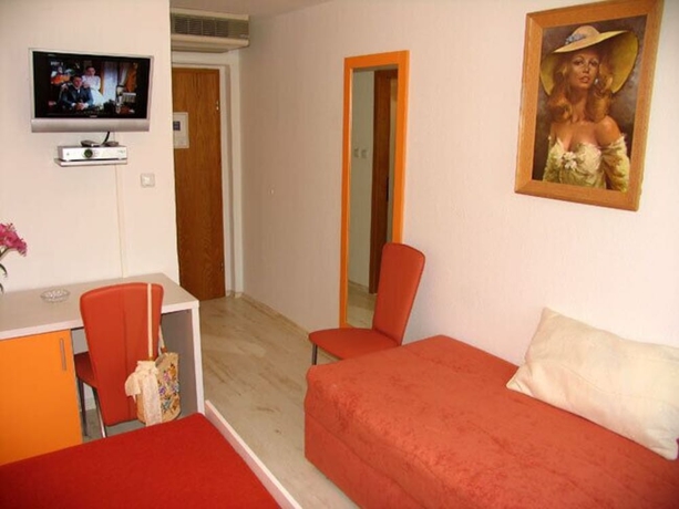 Imagen de la habitación del Hotel Bed and Breakfast Sidro. Foto 11