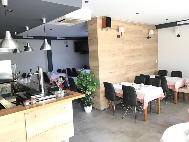 Imagen del bar/restaurante del Hotel Bed and Breakfast Sidro. Foto 4