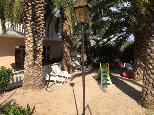 Imagen de los exteriores del Hotel Bed and Breakfast Sidro. Foto 18