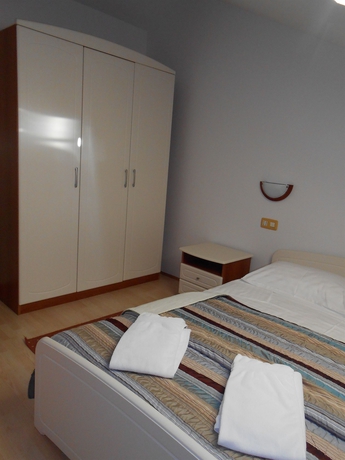 Imagen de la habitación del Hotel Bed and Breakfast Vila Kristina. Foto 11