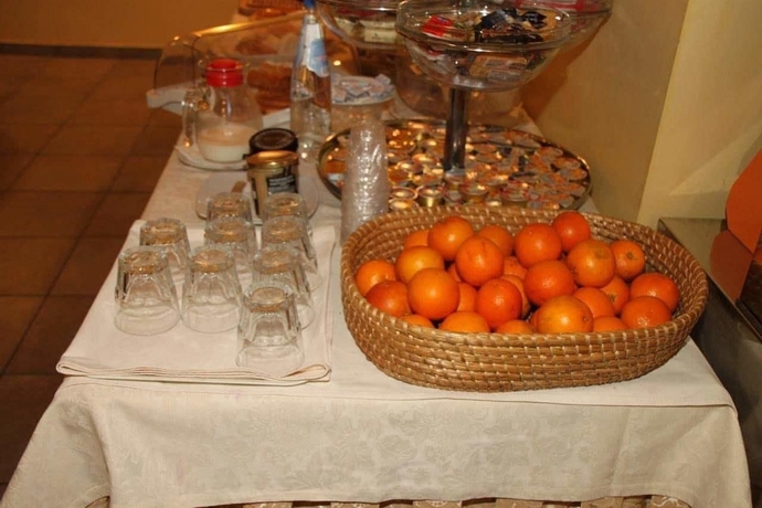 Imagen del bar/restaurante del Hotel Bed and Business. Foto 6