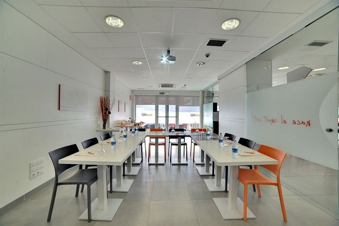 Imagen de los interiores del Hotel Bed4u Pamplona. Foto 10