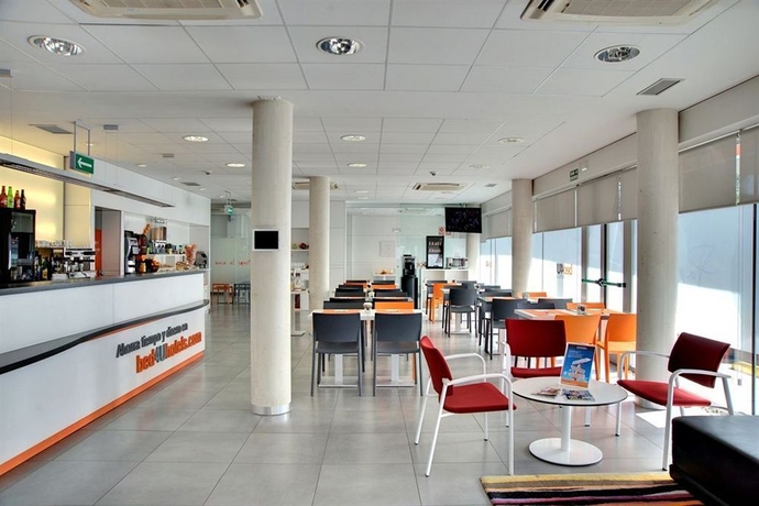 Imagen de los interiores del Hotel Bed4u Pamplona. Foto 11