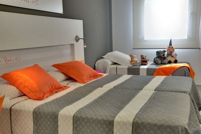 Imagen de la habitación del Hotel Bed4u Pamplona. Foto 4
