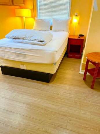 Imagen de la habitación del Hotel BedExpress hotel hostel. Foto 10