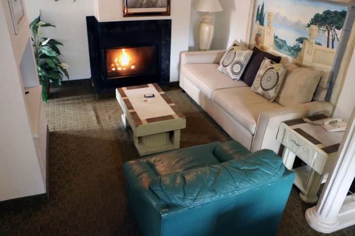 Imagen de la habitación del Hotel Bedford Inn. Foto 8