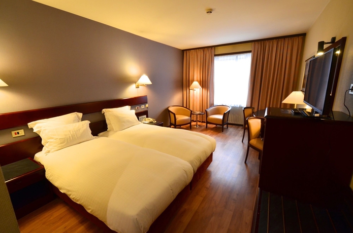 Imagen de la habitación del Hotel Bedford and Congress Centre. Foto 6