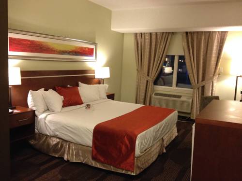 Imagen de la habitación del Hotel Bedfort Inn and Suites. Foto 7