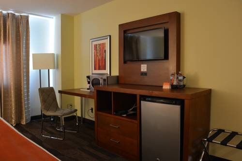 Imagen de la habitación del Hotel Bedfort Inn and Suites. Foto 10