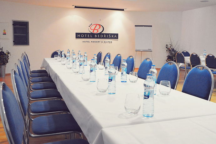 Imagen del bar/restaurante del Hotel Bedři&scaron;ka Wellness Resort and Spa. Foto 2