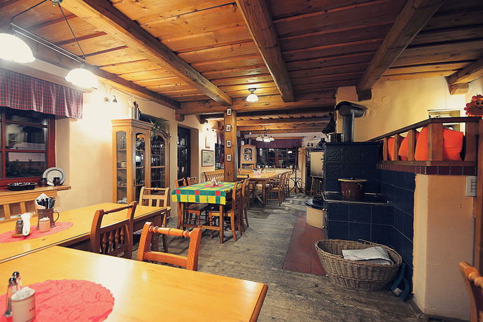 Imagen del bar/restaurante del Hotel Bedři&scaron;ka Wellness Resort and Spa. Foto 5