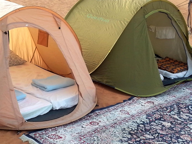 Imagen de la habitación del Hotel Bedouin Oasis Camp. Foto 6