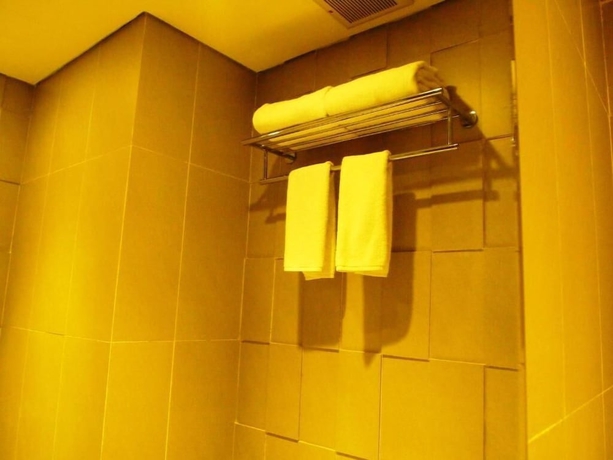 Imagen de la habitación del Hotel Bedrock. Foto 11