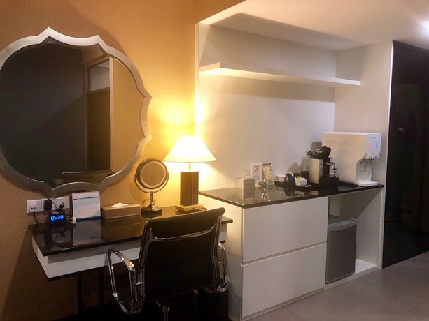 Imagen de la habitación del Hotel Bedrock Hotel. Foto 14