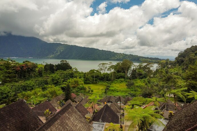 Imagen general del Hotel Bedugul Lake View Villa. Foto 8