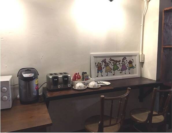 Imagen general del Hotel Bee Friend Hostel. Foto 12