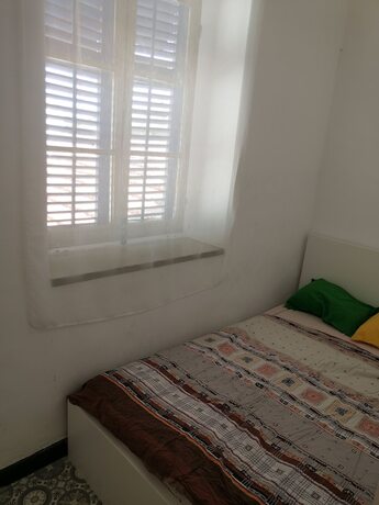 Imagen de la habitación del Hotel Bee Hostel. Foto 18