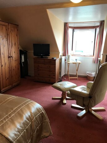 Imagen de la habitación del Hotel Beeches Guest House. Foto 16