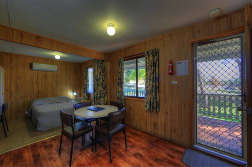 Imagen de la habitación del Hotel Beechworth Lake Sambell Caravan Park. Foto 1