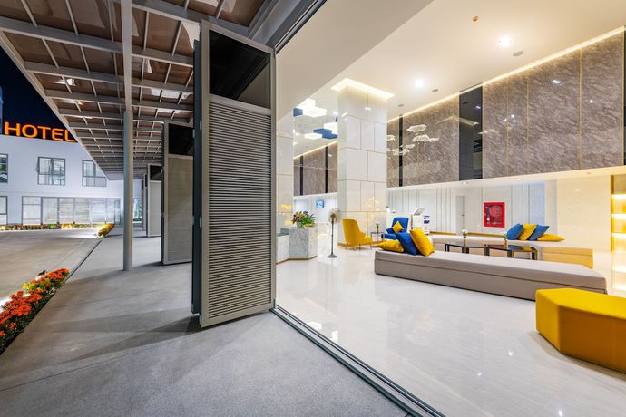 Imagen de los interiores del Hotel Beehive Boutique Phuket. Foto 19