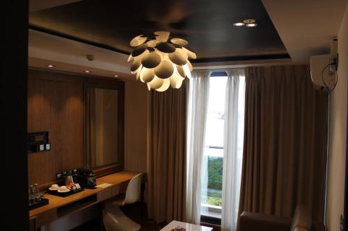 Imagen general del Hotel Beehive Premier. Foto 10