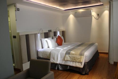 Imagen general del Hotel Beehive Premier. Foto 16