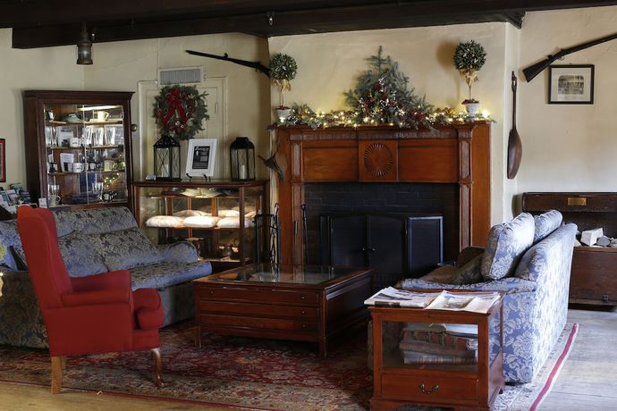 Imagen de los interiores del Hotel Beekman Arms. Foto 19