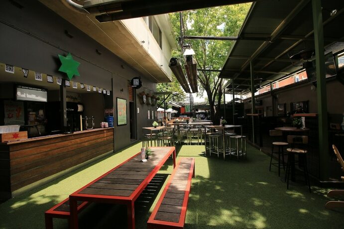 Imagen del bar/restaurante del Hotel Beer Deluxe Albury. Foto 15