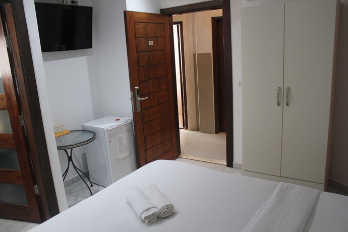 Imagen de la habitación del Hotel Beer Garden. Foto 6