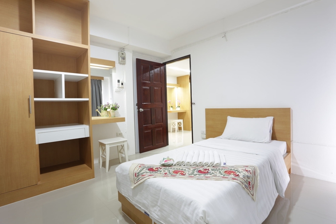 Imagen de la habitación del Hotel Beerapan. Foto 7