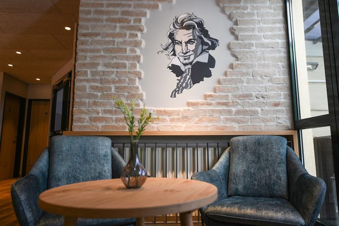 Imagen del bar/restaurante del Hotel Beethoven, Gemeinde Hinterbr&uuml;hl. Foto 2